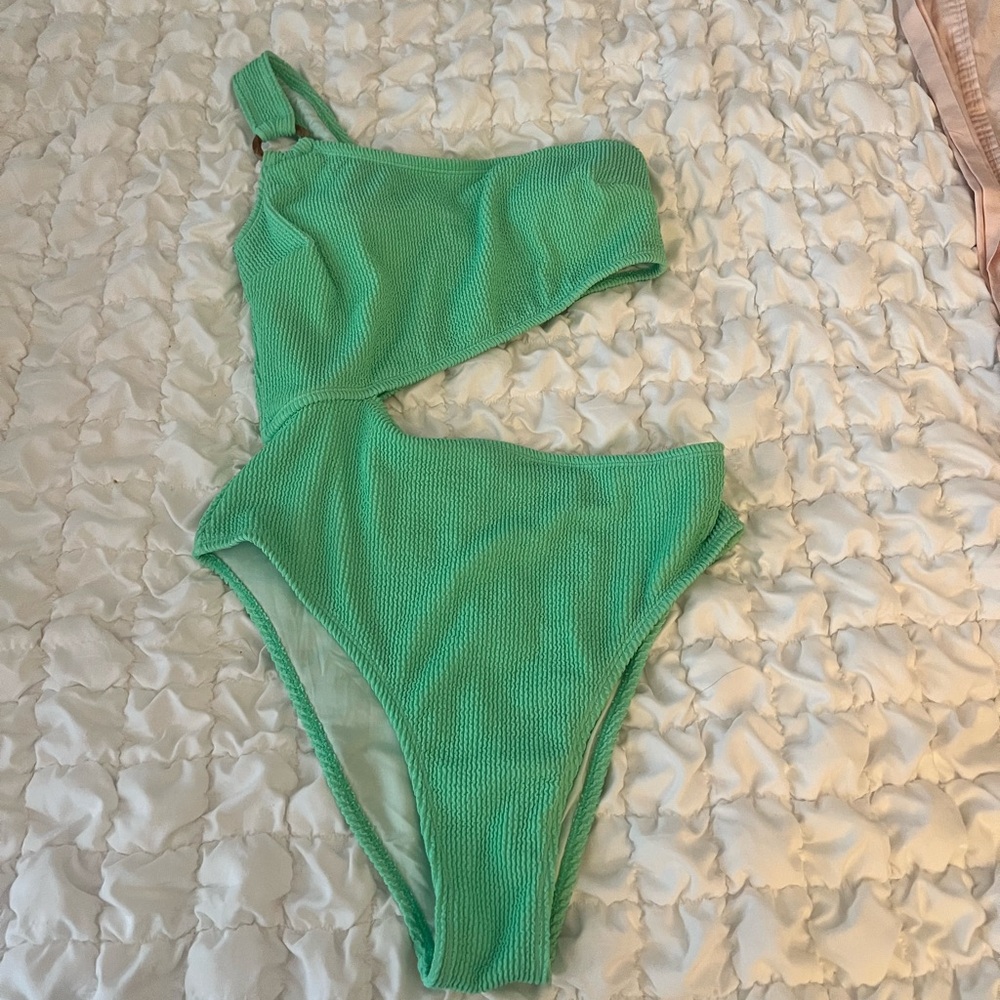 CupShe One-Shoulder Green Swimsuit